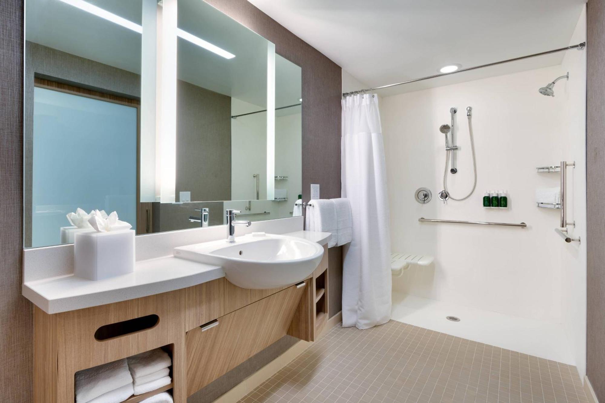 Springhill Suites By Marriott Salt Lake City Sugar House Экстерьер фото
